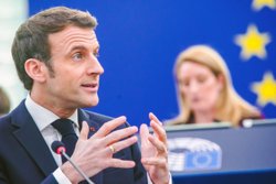 Макрон присоединится к Зеленскому на переговорах с Трампом в Вашингтоне