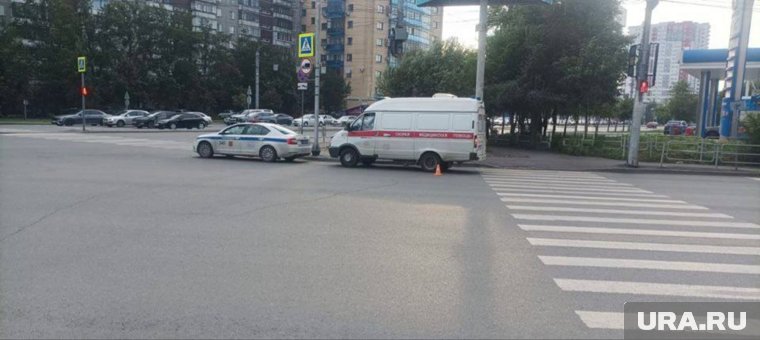 На место аварии прибыл наряд ДПС