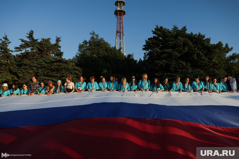 Флаг РФ можно было увидеть практически из любой точки Пятигорска