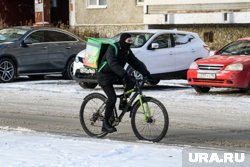 В ЯНАО стали чаще привлекать курьеров для доставки подарков (архивное фото)