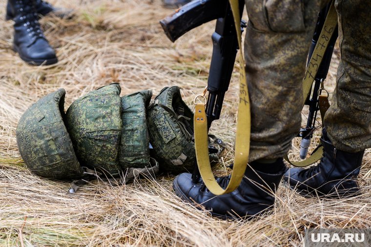 Боец помог выполнить боевую задачу