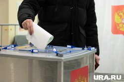 Избирательные участки начали открываться еще с ночи