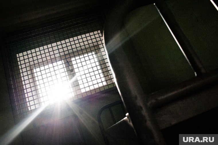 Сейчас голодающий заключенный находится в штрафном изоляторе