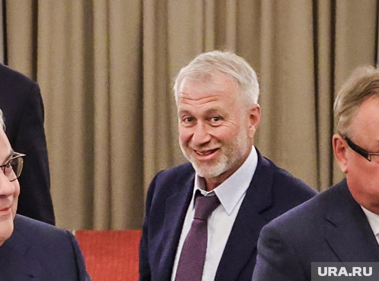Миллиардера заподозрили в коррупции и отмывании денег