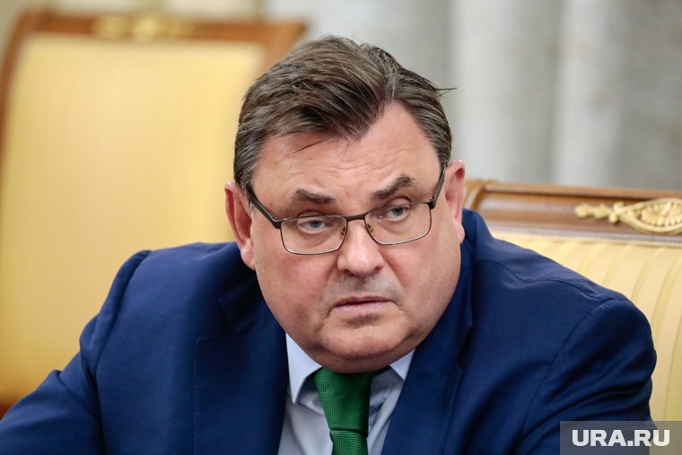 Первым делом Чуйченко доложил о международных контактах