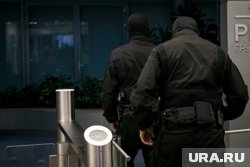 Подозреваемые получили возможность распоряжаться участком на незаконных основаниях