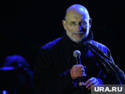 Обвинения против Чхартишвили выдвинуты заочно, поскольку он скрывается за рубежом