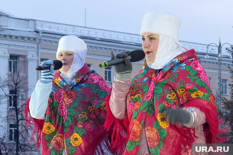 Концерт прошел на площади имени Ленина в Кургане