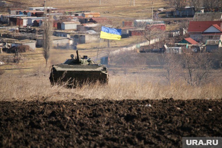 Возле оккупированного ВСУ Краматорска в ДНР за год выросло огромное кладбище