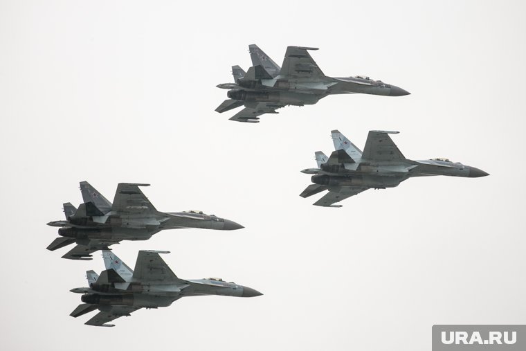 ВС России передали партию истребителей поколения 4++ Су-35С
