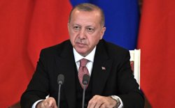Лидер Турции прибыл на встречу с Путиным