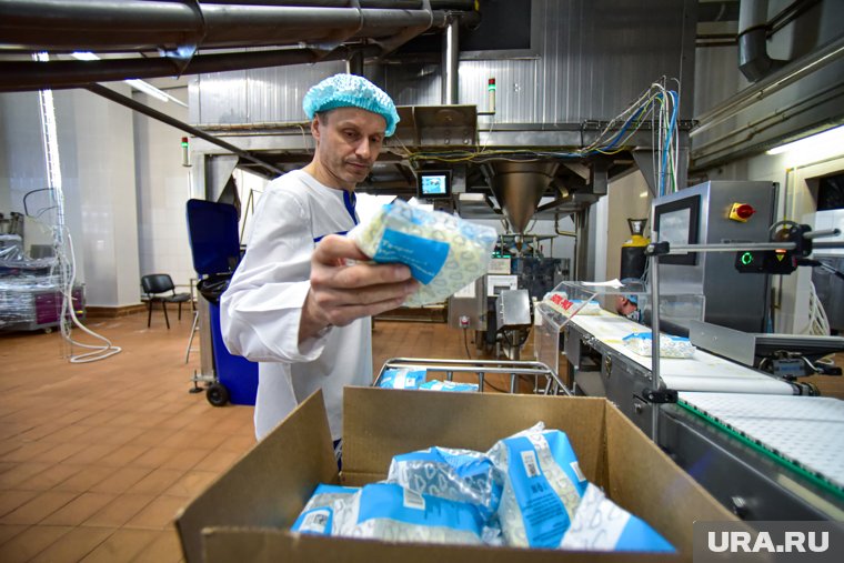 С системой работают все, кто так или иначе связан с пищевой продукцией
