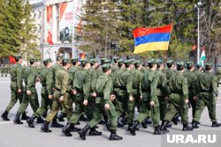 Ереван заявил, что парафирование договора с Баку не затрагивает военных РФ