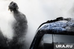 Подозреваемые подожгли автомобиль Geely Okavango 