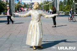 Артисты выступают в вечернее время