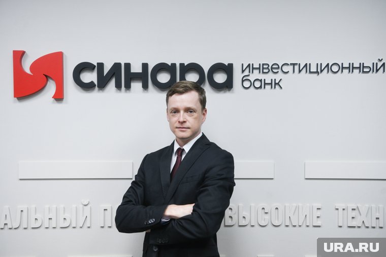 Игорь Горбунов отмечает, что самыми выгодными инвестициями на длительных дистанциях становятся вложения в акции