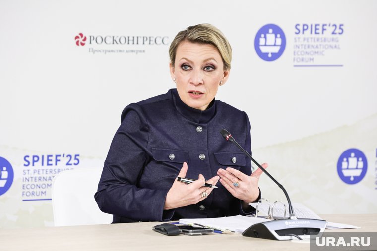 По ее мнению, переговоры сводятся к махинациям