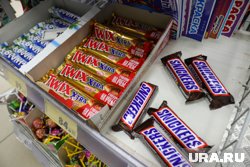Запасов шоколадных батончиков хватит примерно до сентября