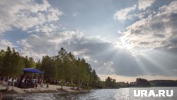 Оба отеля планируют открыть через два года