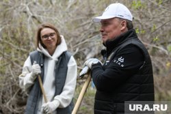 В субботнике приняли участие Алексей Орлов и Анна Гурарий