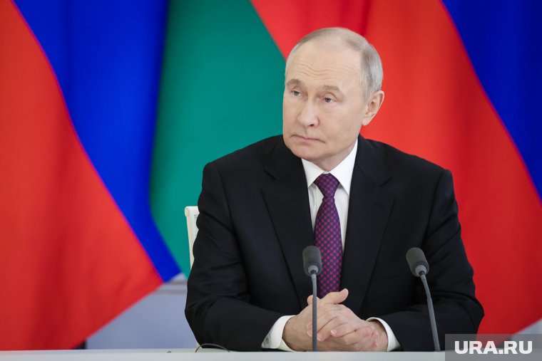 Путин и ас-Сиси коротко пообщались с глазу на глаз перед переговорами в Кремле