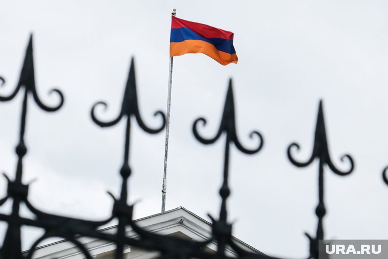 За законопроект проголосовали 65 депутатов