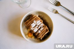 Журналист URA.RU выяснила, дороже ли питаться продуктами с сахаром
