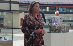  Галина Шарухо предпочитает одежду дорогих брендов 