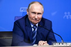 Путин подписал закон, ужесточающий ответственность за умышленное уничтожение имущества по экстремистским мотивам