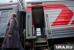 Задерживаются поезда, следующие в Москву, Санкт-Петербург, Кисловодск, Адлер, Белгород, Анапу и Курск