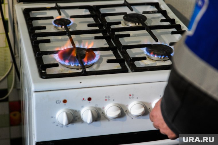 Запах и шум служат признаками утечки газа