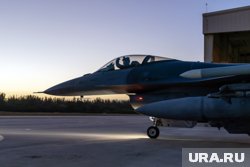 На военном аэродроме ВСУ прогремел взрыв, там мог находиться истребитель F-16