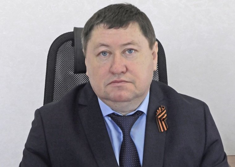 Андрей Михайлов официально вступил в должность главы Лебяжьевского округа