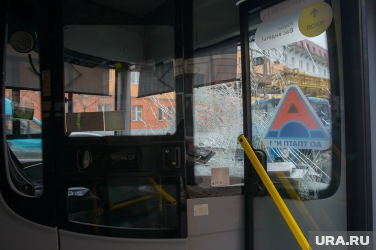 Автобус попал в смертельную аварию пока ехал из Перми в Казань