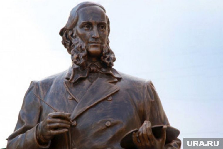 Айвазовский — при рождении Ованнес Айвазян — родился 29 июля 1817 года в армянской семье