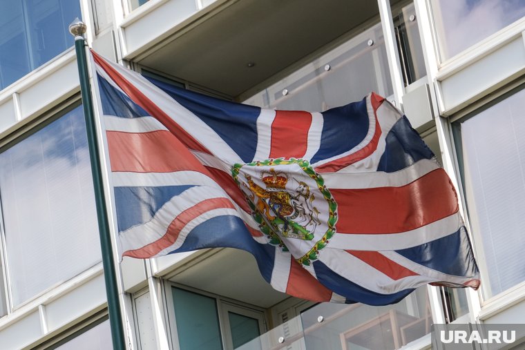 Лондон пытается создать себе конкурентные преимущества, сообщило посольство РФ 