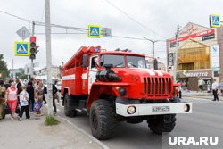 Челябинец больше 20 лет работал водителем пожарной машины (архивное фото)