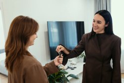 Доля женщин среди покупателей новостроек в Екатеринбурге превышает 60%