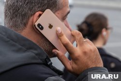 Владельцы iPhone жалуются на работу модуля eSIM