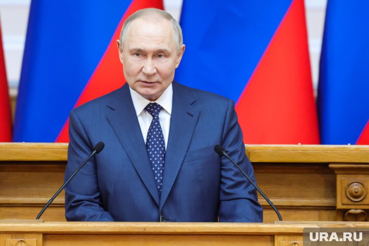 Путин заявил, что Москва показывает хорошие результаты по всем направлениям экономики