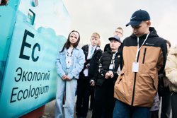 Тобольские школьники побывали на предприятии «ЗапСибНефтехиму»