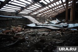 Обрушение кровли произошло в двухэтажном доме