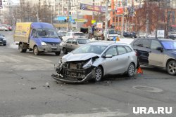 На опасном участке теперь дорожные знаки и  сплошная разметка