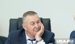 Георгий Поезжаев раздумывает, где найти новых фельдшеров
