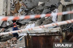 На месте обрушения в жилом доме введен режим ЧС (архивное фото)