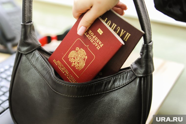 Для въезда потребуется действующий заграничный паспорт