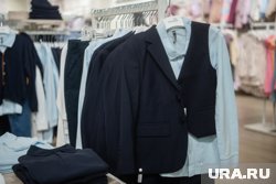 В пермских магазинах представлена школьная форма на разный вкус и кошелек