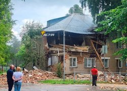В квартире этажом ниже проживала молодая девушка