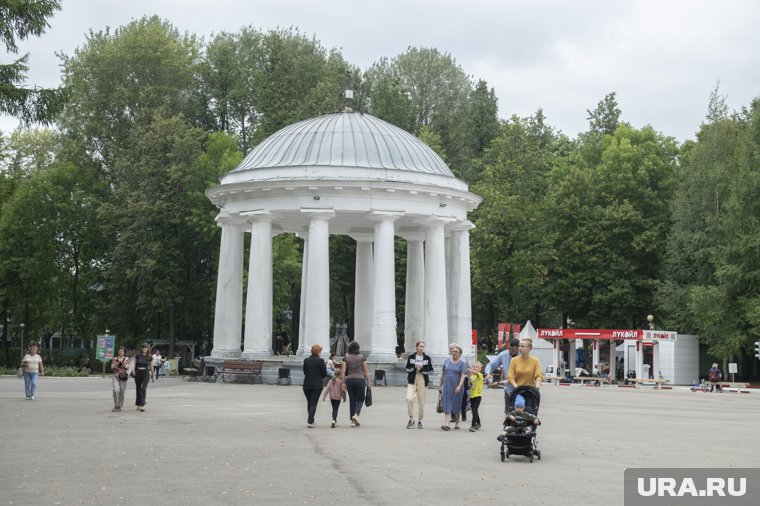 Театр-Театр пока не станет заходить в парк им. Горького