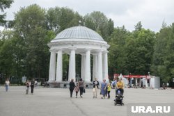 Театр-Театр пока не станет заходить в парк им. Горького